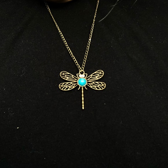 !!!2/20$!!!!Fairytales dragonfly necklace - Picture 2 of 4